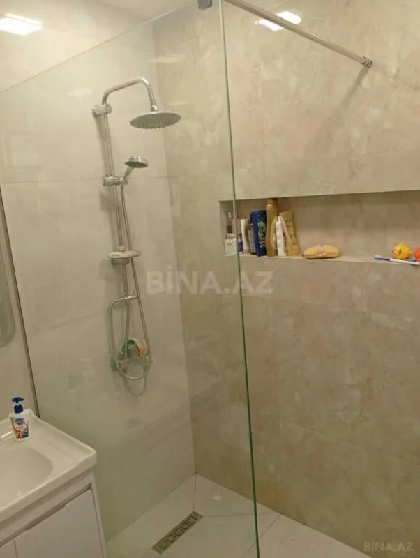 Satılır 2 otaqlı mənzil 90 m²