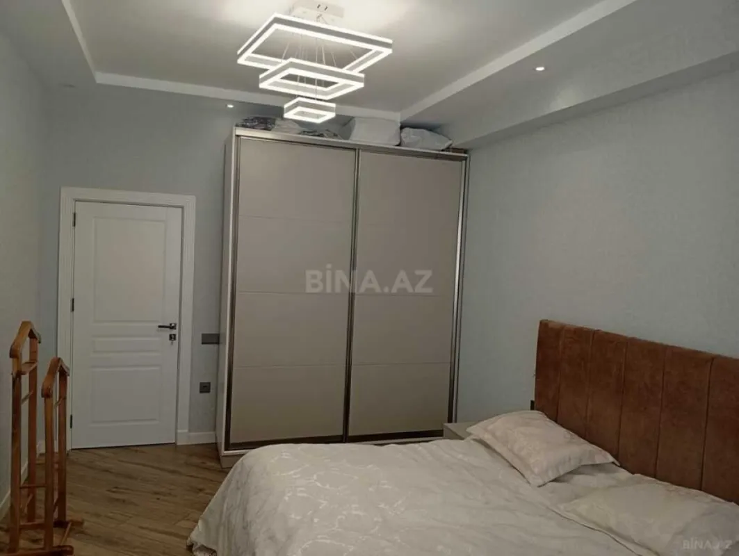 Satılır 2 otaqlı mənzil 90 m²