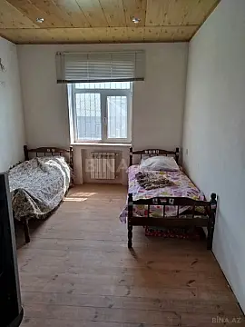 Satılır 8 otaqlı həyət evi 270 m²