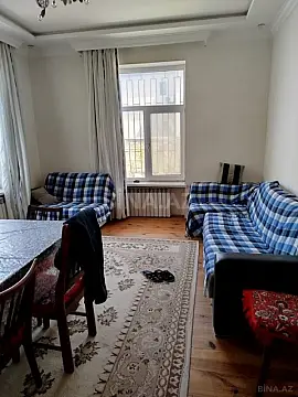 Satılır 8 otaqlı həyət evi 270 m²