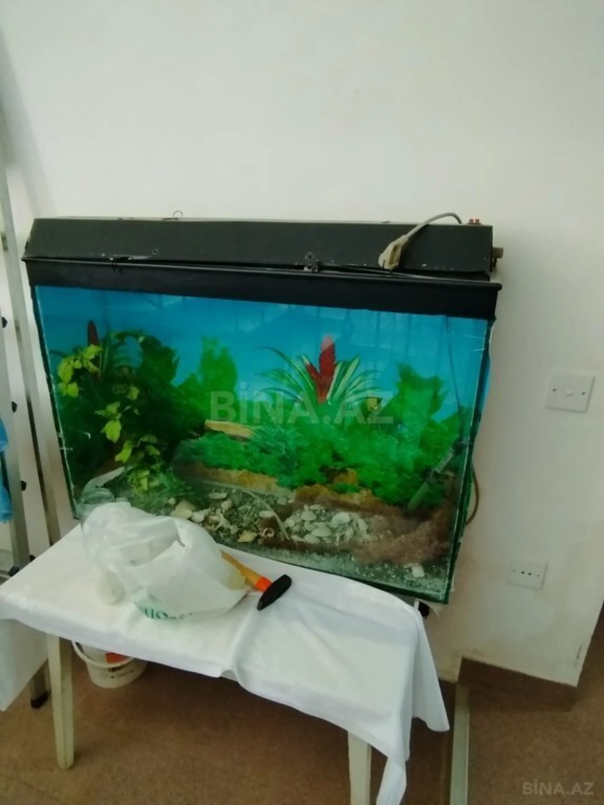 Satılır 8 otaqlı həyət evi 270 m²