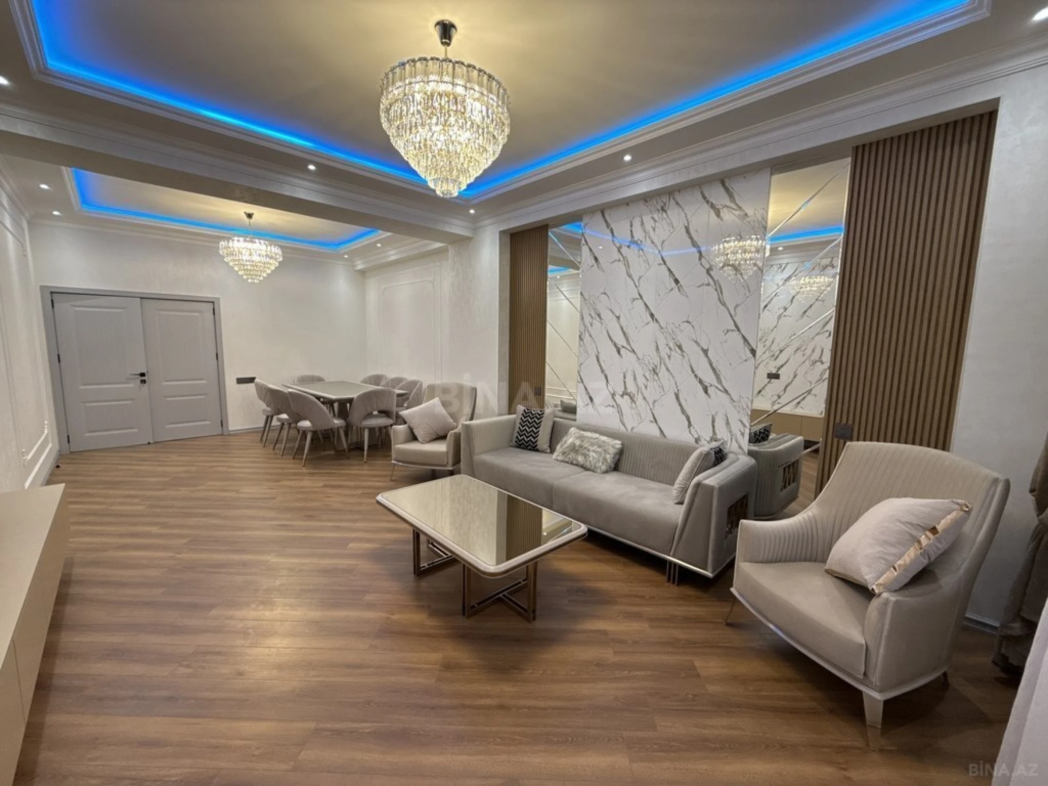 Satılır 3 otaqlı mənzil 143 m²