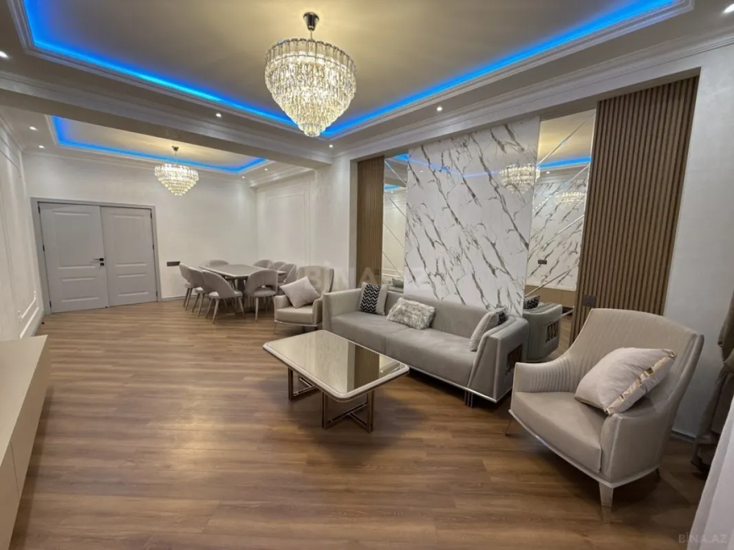 Satılır 3 otaqlı mənzil 143 m²