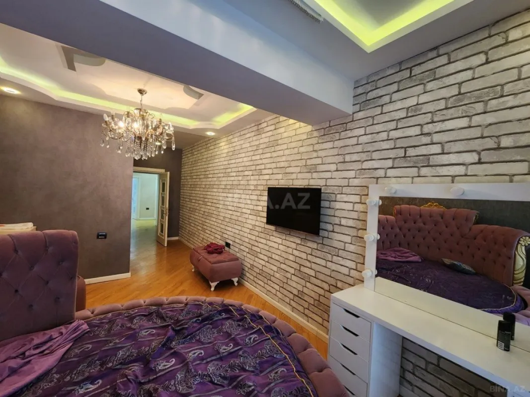Kirayə verilir 3 otaqlı mənzil 140 m²
