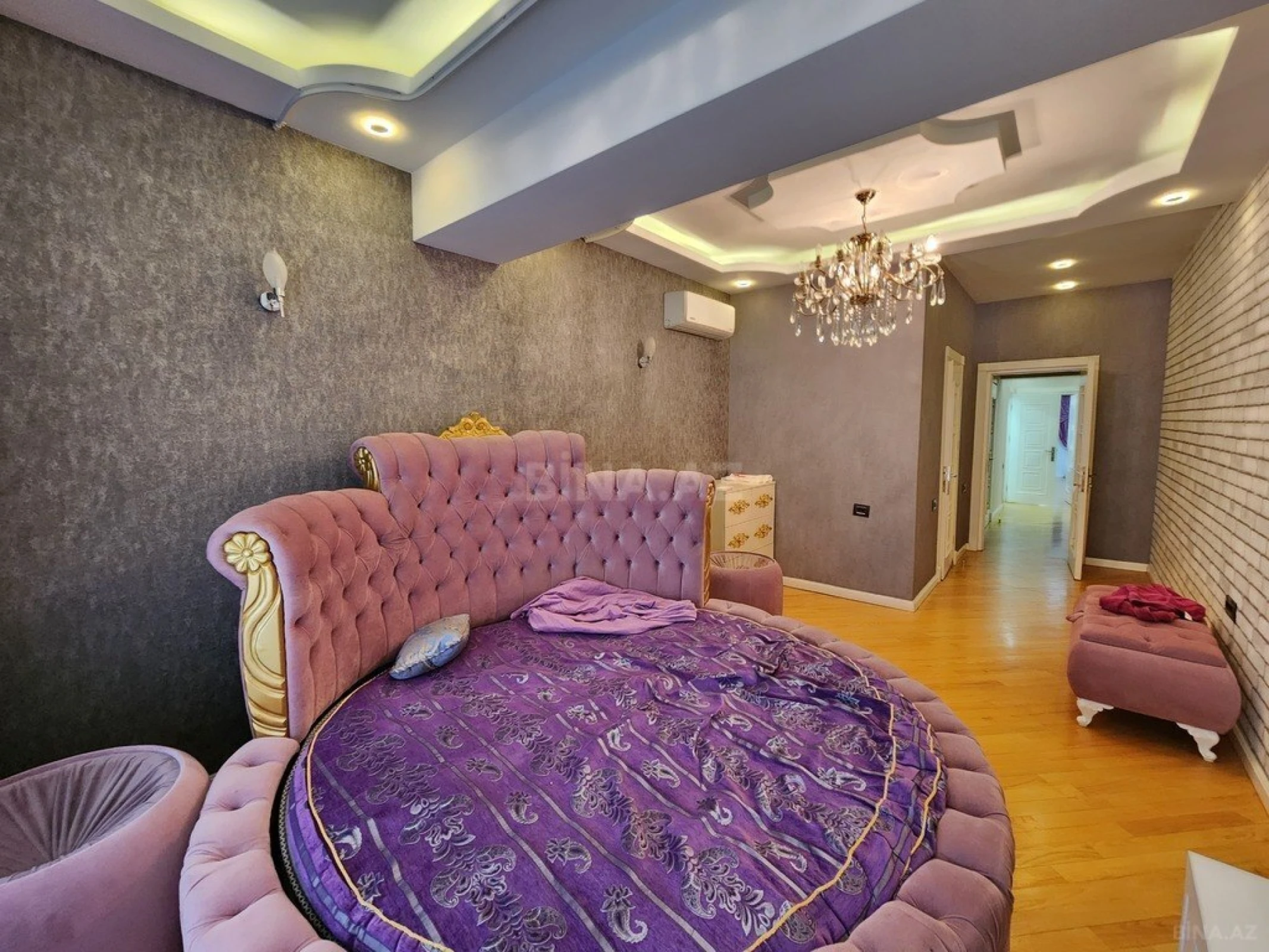 Kirayə verilir 3 otaqlı mənzil 140 m²