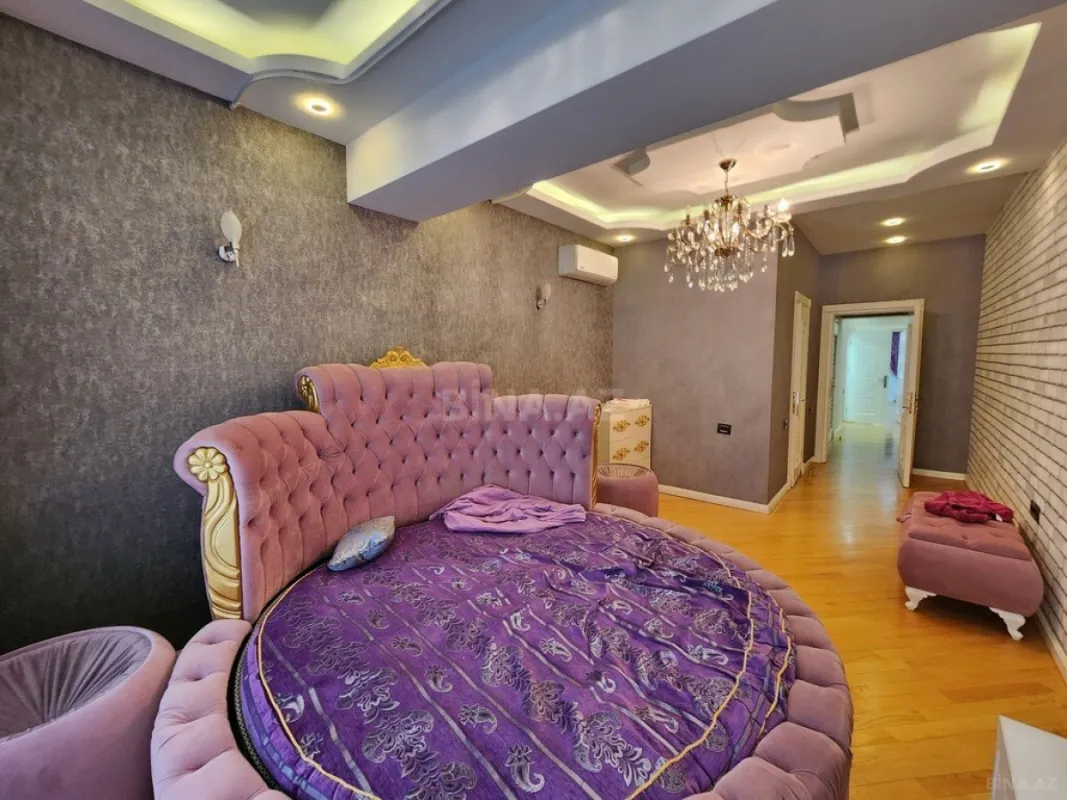 Kirayə verilir 3 otaqlı mənzil 140 m²