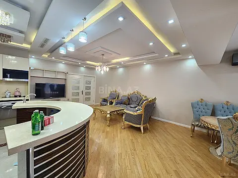 Kirayə verilir 3 otaqlı mənzil 140 m²