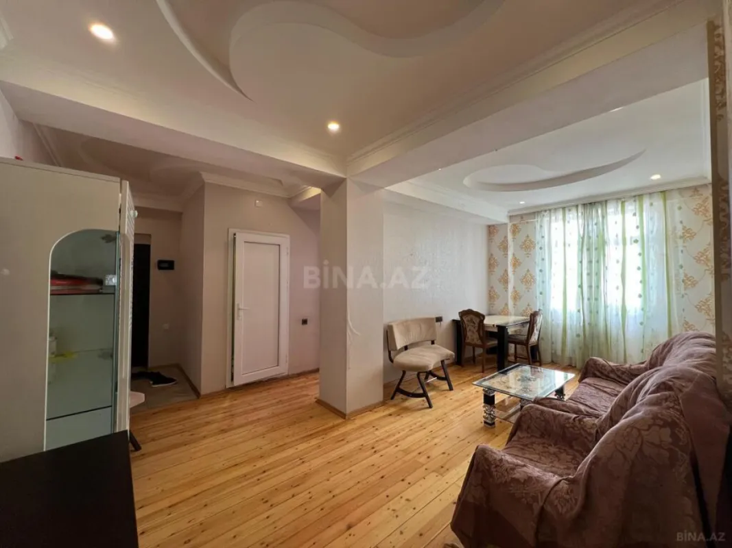 Satılır 3 otaqlı mənzil 73 m²