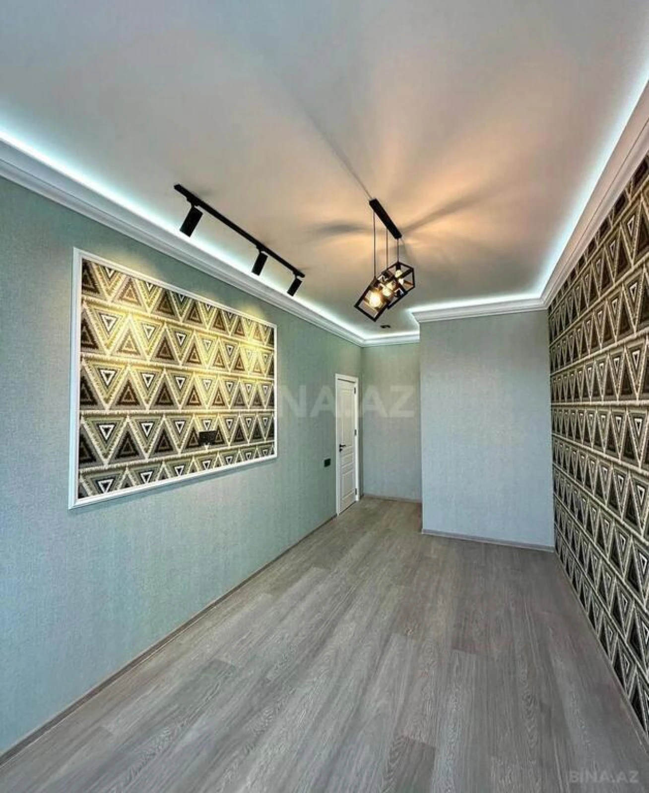 Satılır 2 otaqlı mənzil 90 m²