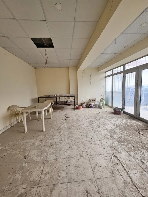 Satılır obyekt 265 m²