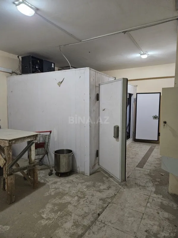 Satılır obyekt 265 m²