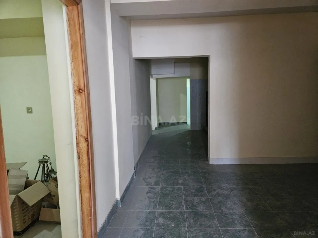 Satılır obyekt 265 m²