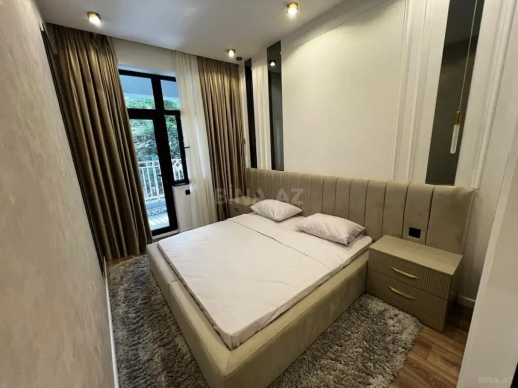 Kirayə verilir 2 otaqlı mənzil 75 m²
