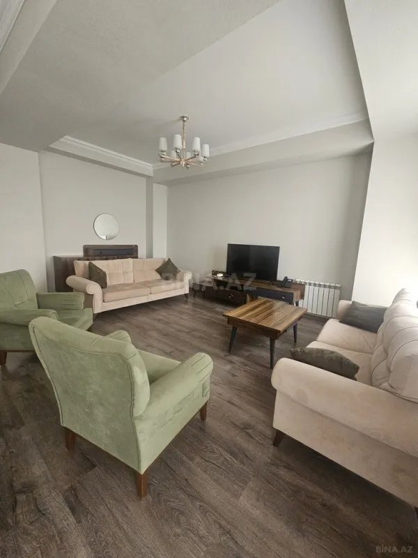 Kirayə verilir 3 otaqlı mənzil 120 m²