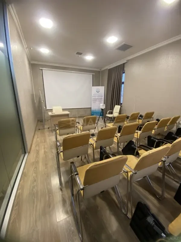 Satılır obyekt 1100 m²