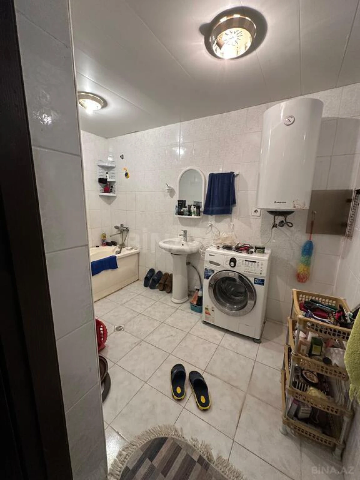 Satılır 3 otaqlı mənzil 105 m²