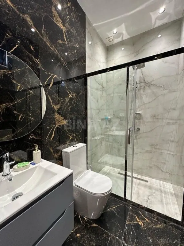 Kirayə verilir 4 otaqlı həyət evi 200 m²