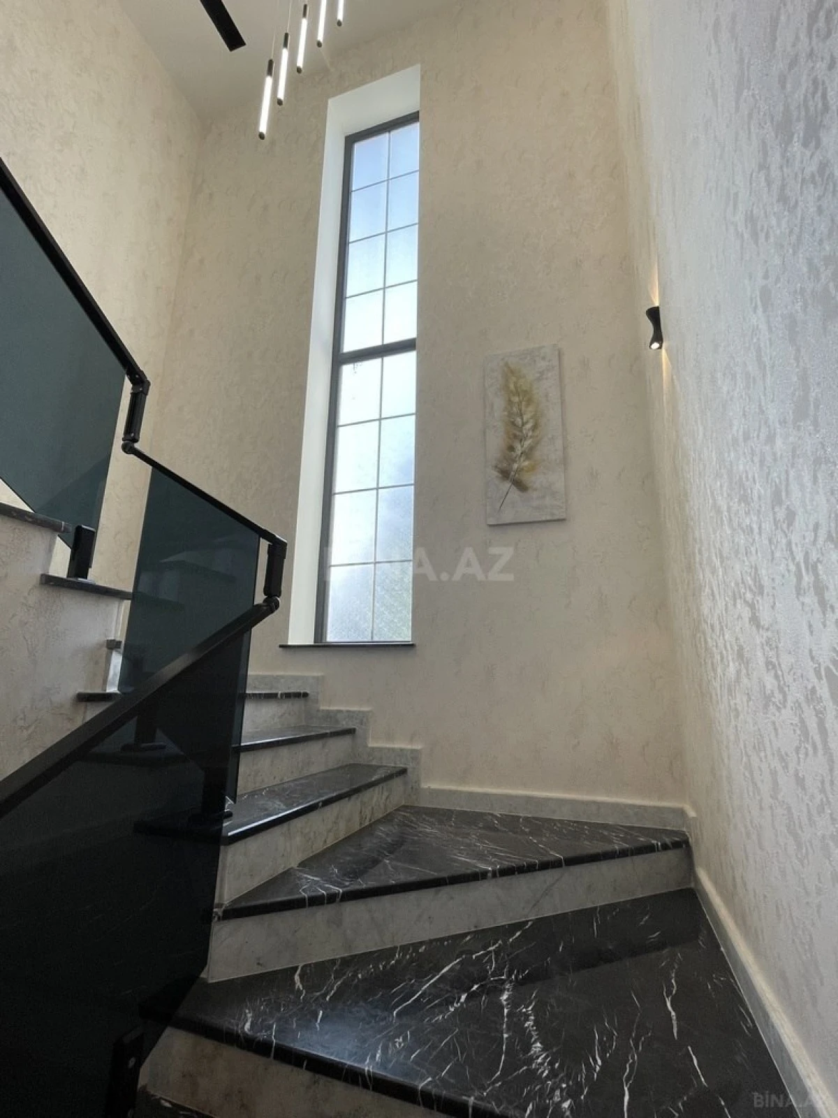 Kirayə verilir 5 otaqlı həyət evi 300 m²