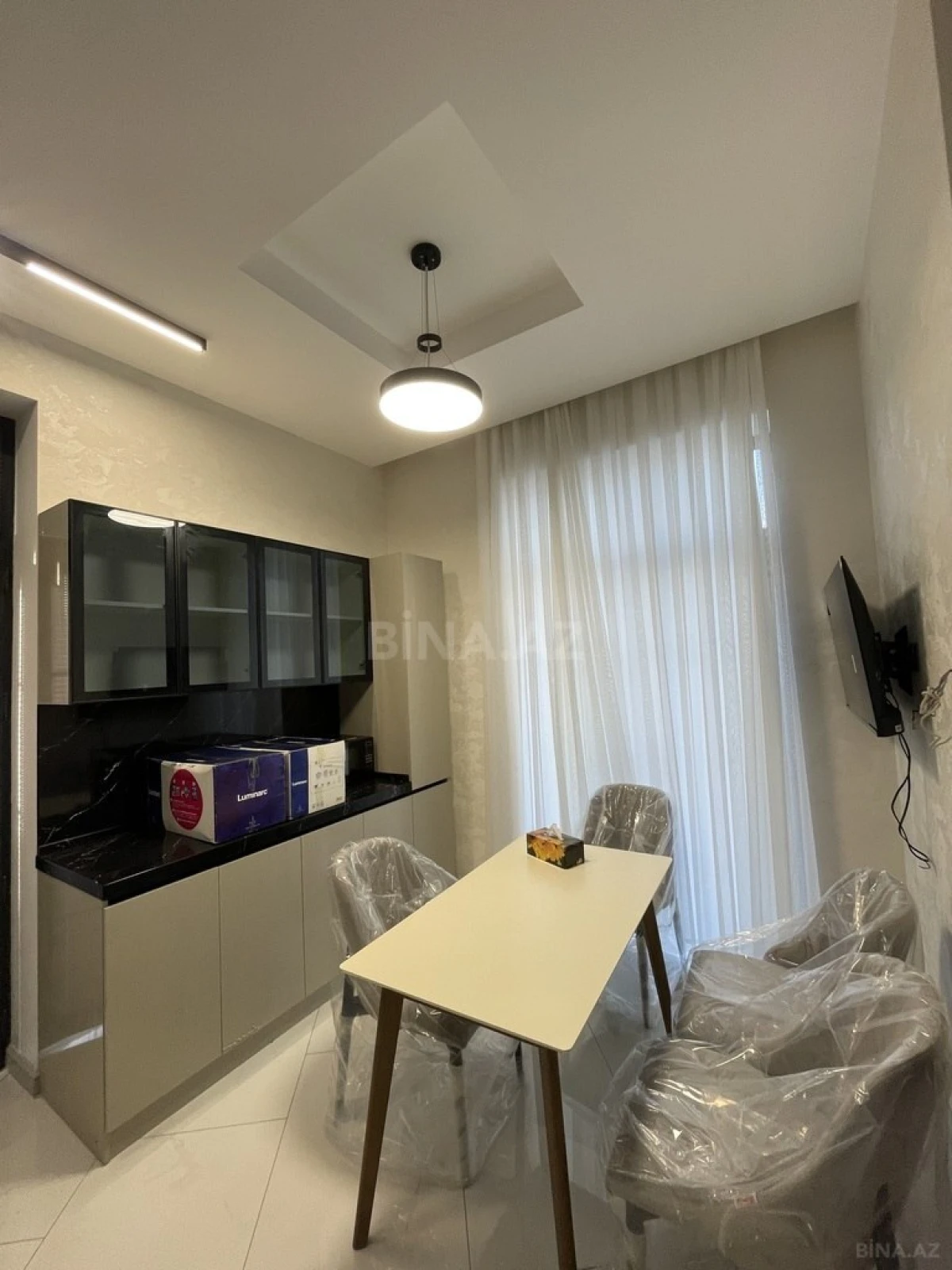 Kirayə verilir 5 otaqlı həyət evi 300 m²