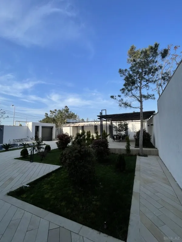 Kirayə verilir 5 otaqlı həyət evi 300 m²