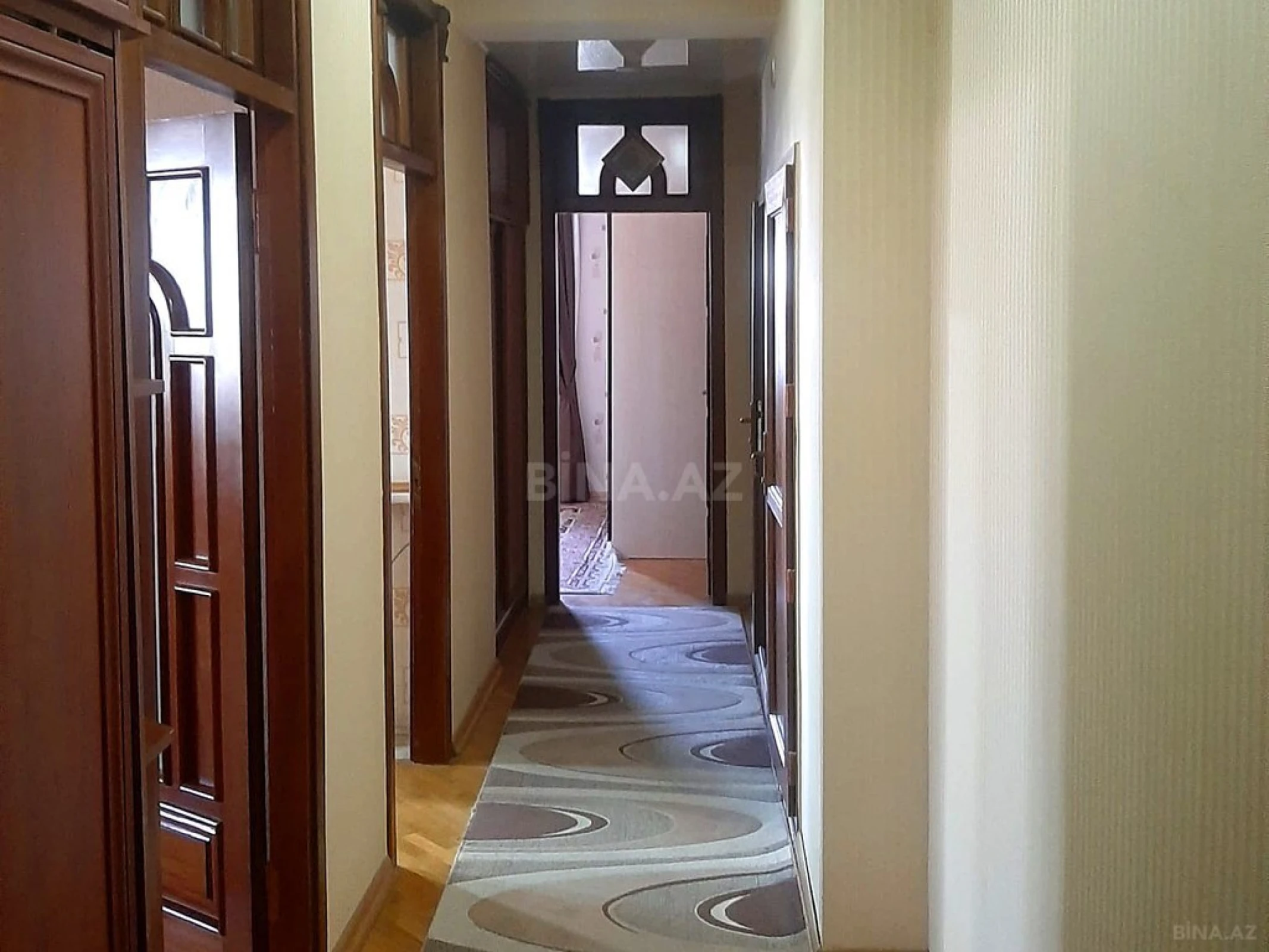 Satılır 3 otaqlı mənzil 90 m²