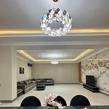 Kirayə verilir 6 otaqlı həyət evi 300 m²