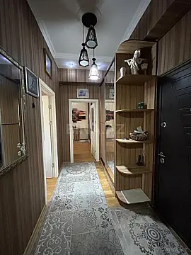 Kirayə verilir 2 otaqlı mənzil 80 m²