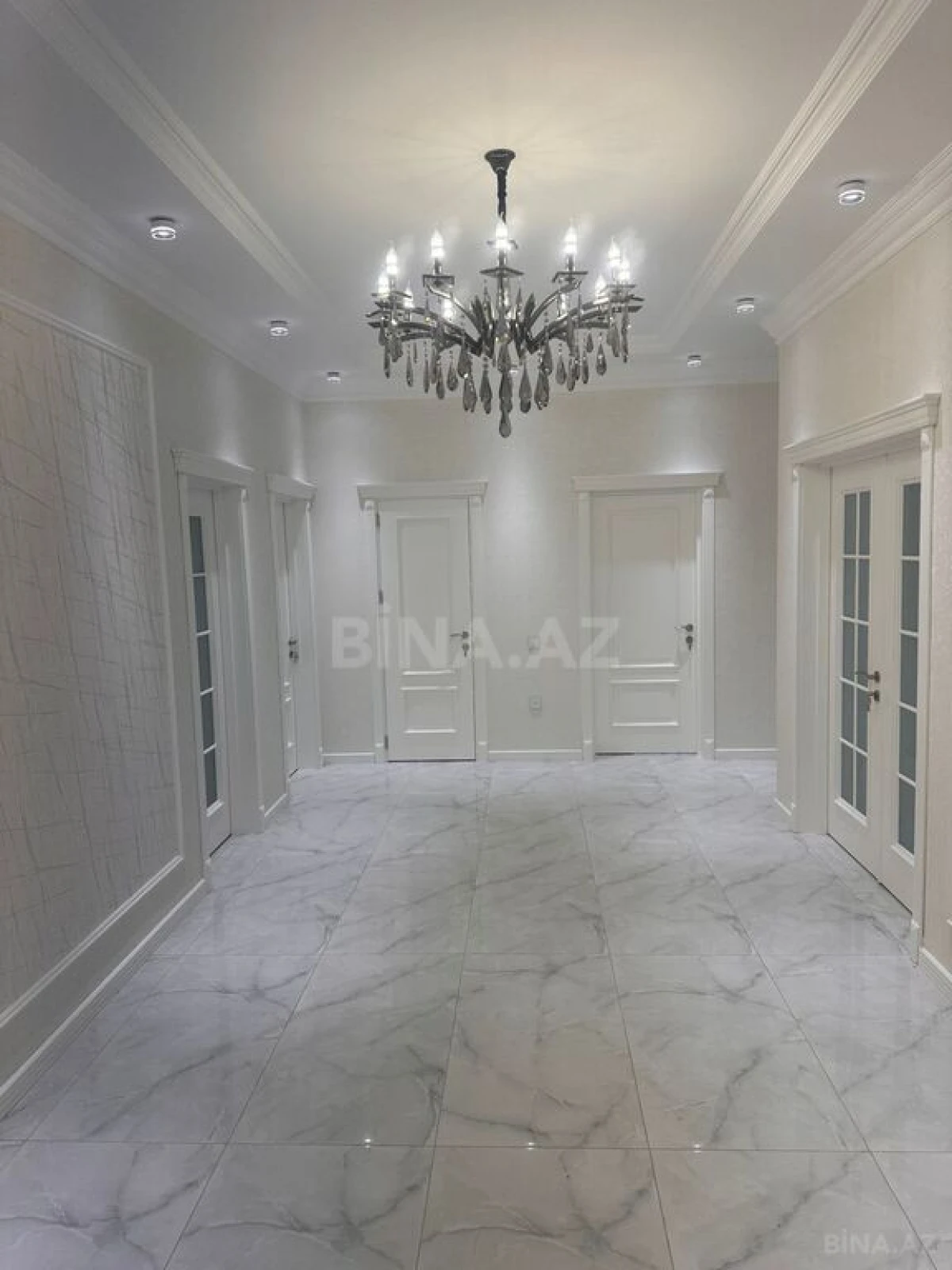 Satılır 4 otaqlı həyət evi 190 m²