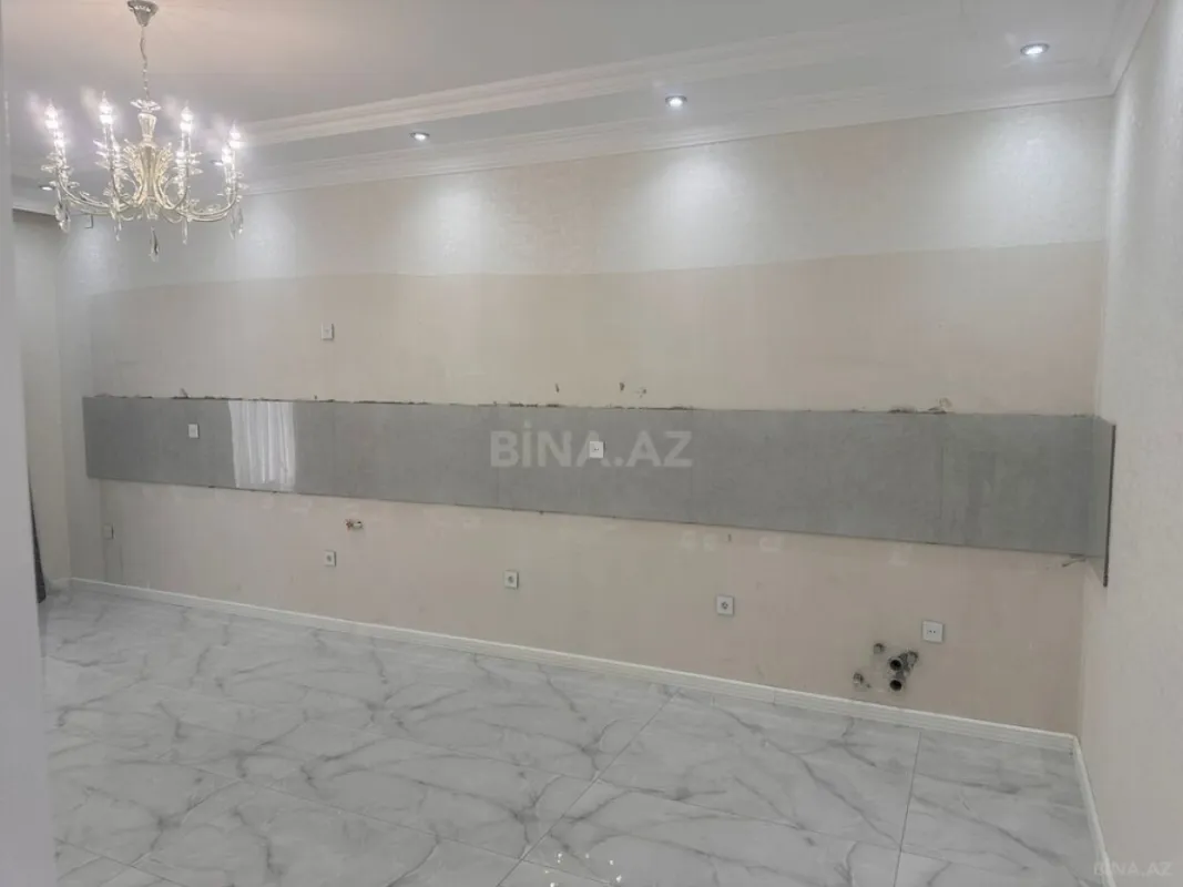 Satılır 4 otaqlı həyət evi 190 m²