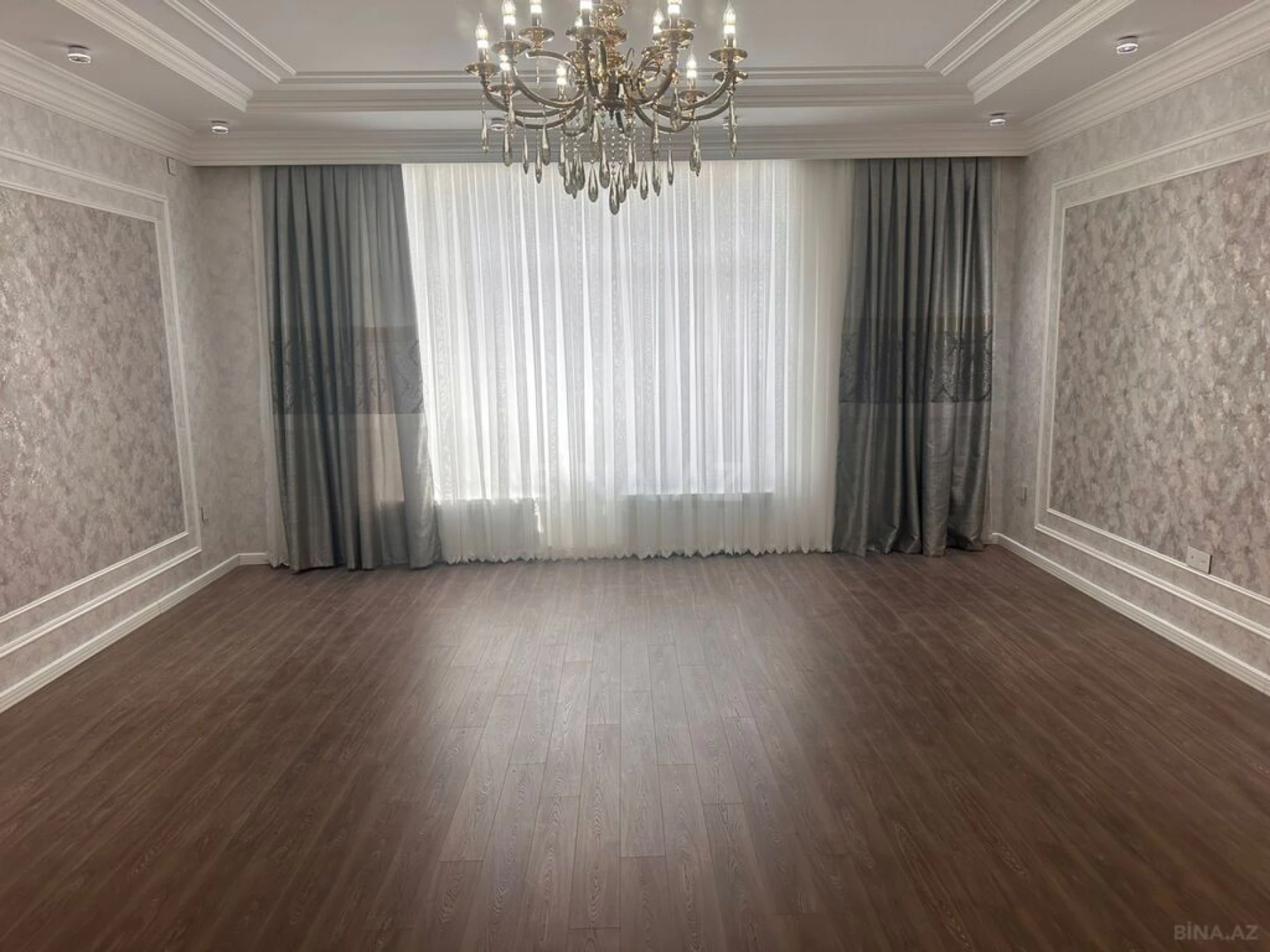 Satılır 4 otaqlı həyət evi 190 m²