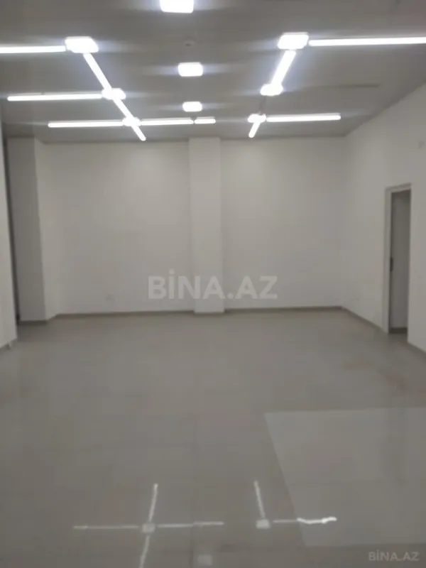 Satılır obyekt 315 m²