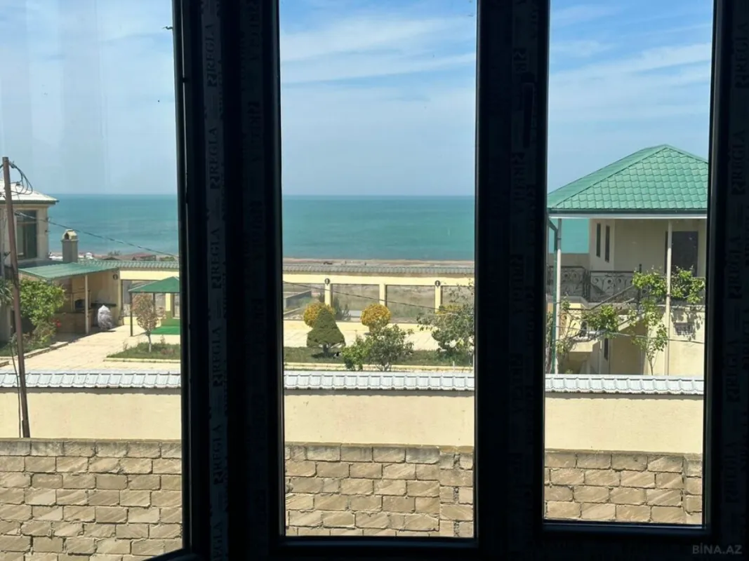 Satılır 5 otaqlı həyət evi 160 m²