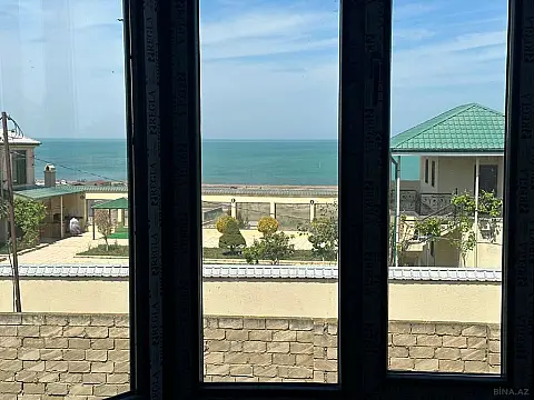 Satılır 5 otaqlı həyət evi 160 m²