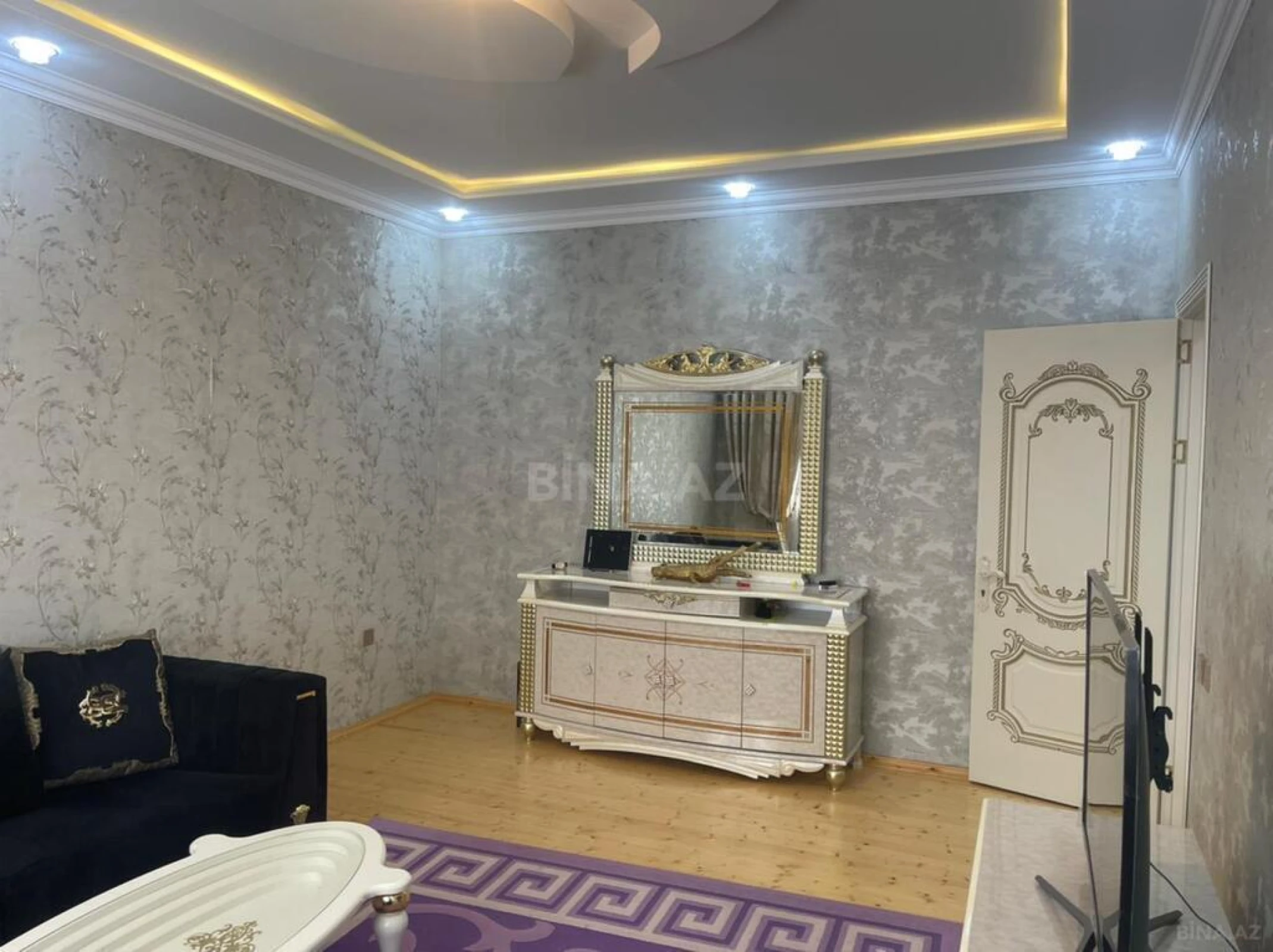 Satılır 7 otaqlı həyət evi 286 m²