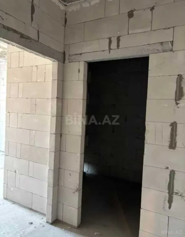 Satılır 3 otaqlı mənzil 105 m²