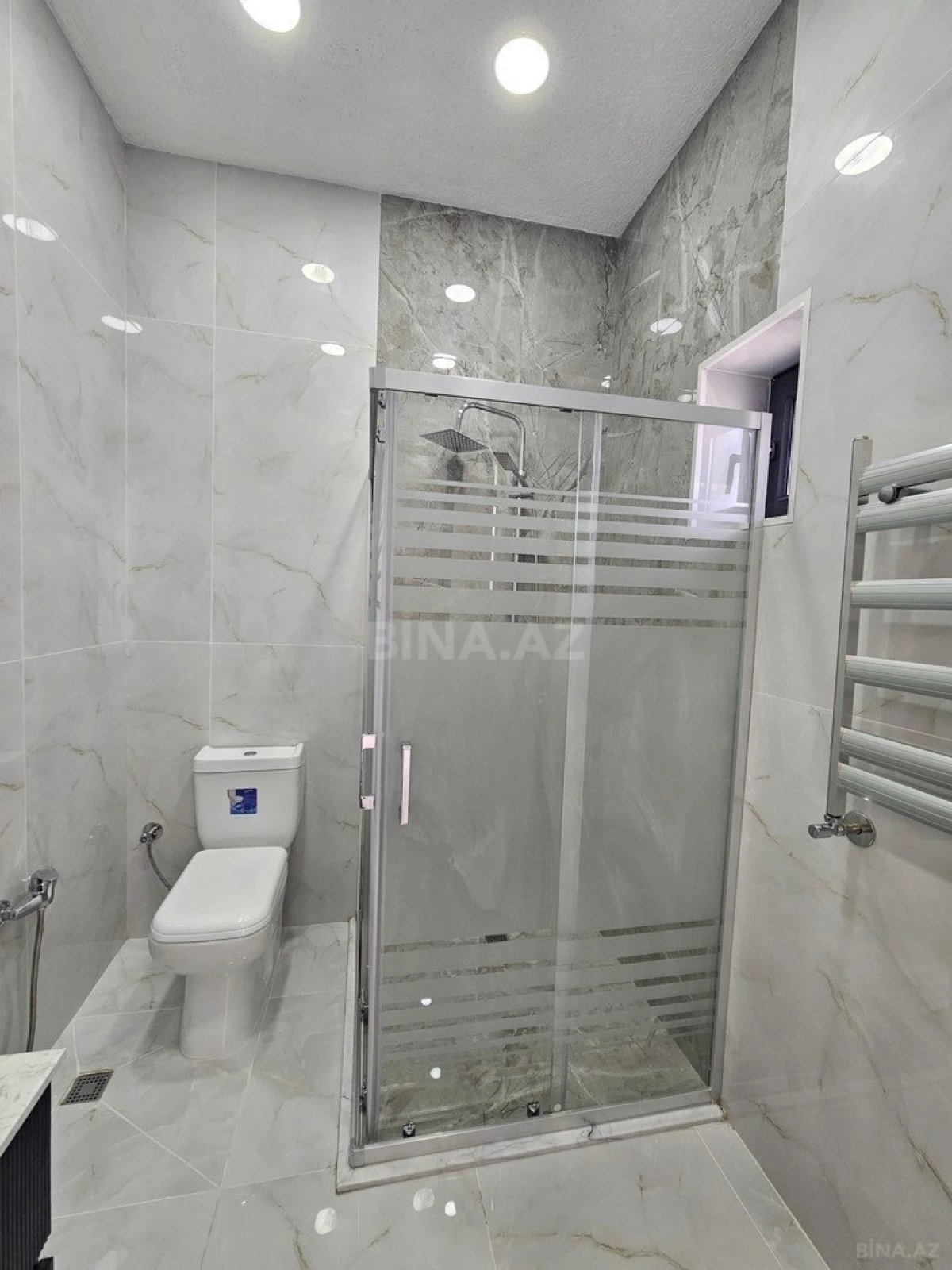 Satılır 4 otaqlı həyət evi 150 m²