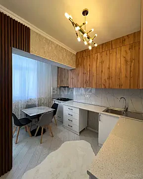 Satılır 2 otaqlı mənzil 70 m²