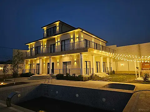 Satılır 8 otaqlı həyət evi 500 m² — Bakı, Sea Breeze 8 otaq 500.00 m²