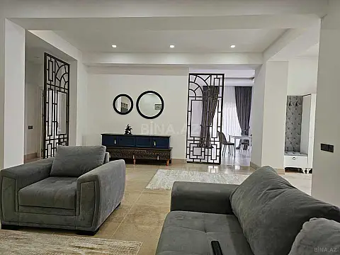 Satılır 8 otaqlı həyət evi 500 m²