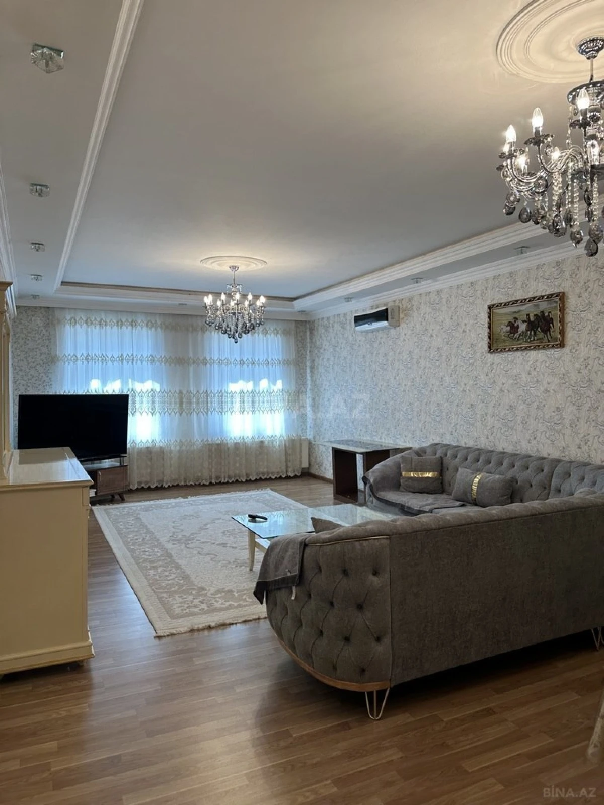 Satılır 7 otaqlı həyət evi 200 m²