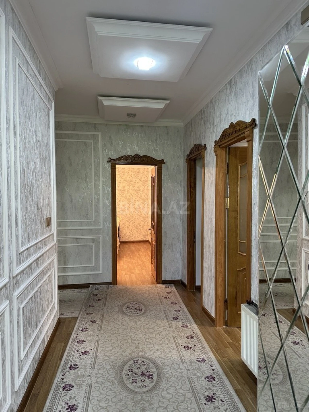 Satılır 7 otaqlı həyət evi 200 m²