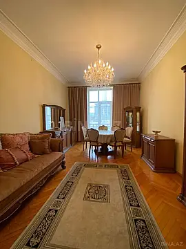 Satılır 3 otaqlı mənzil 80 m²