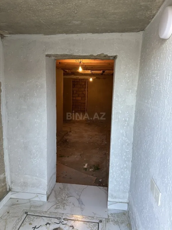 Satılır 4 otaqlı həyət evi 130 m²