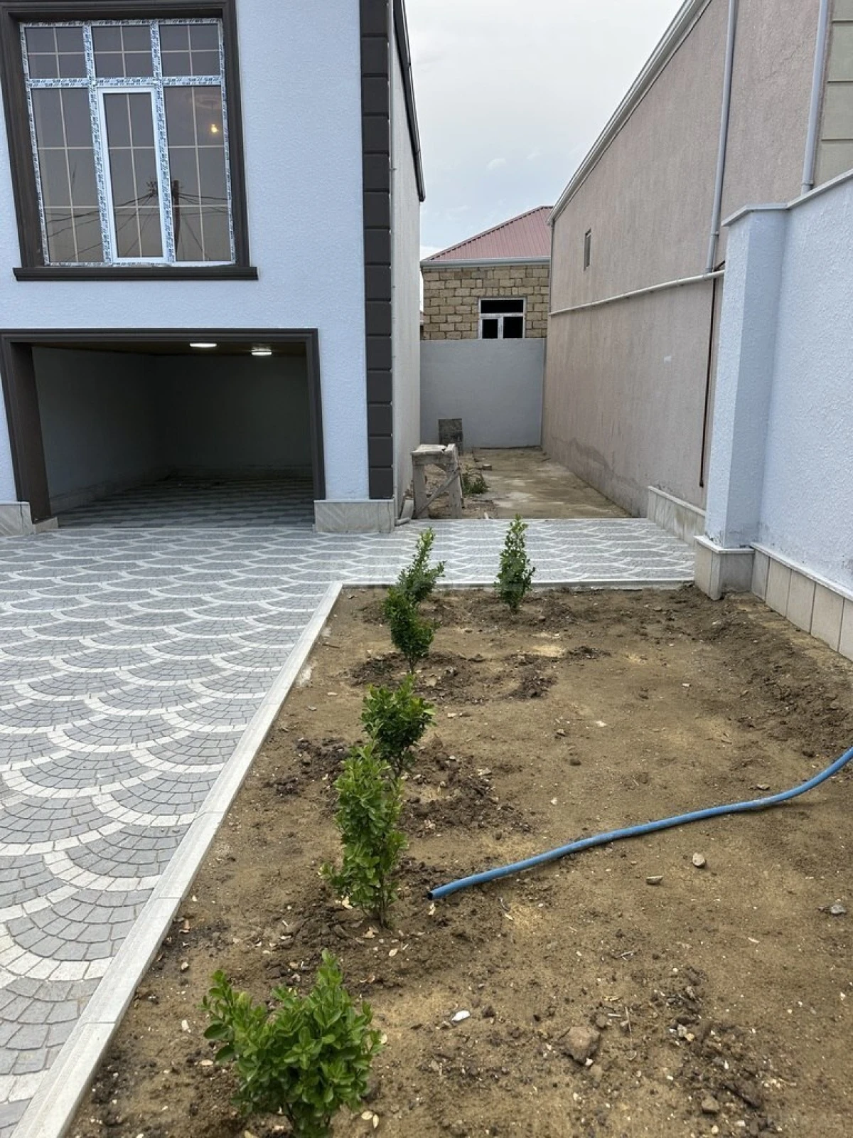 Satılır 4 otaqlı həyət evi 130 m²
