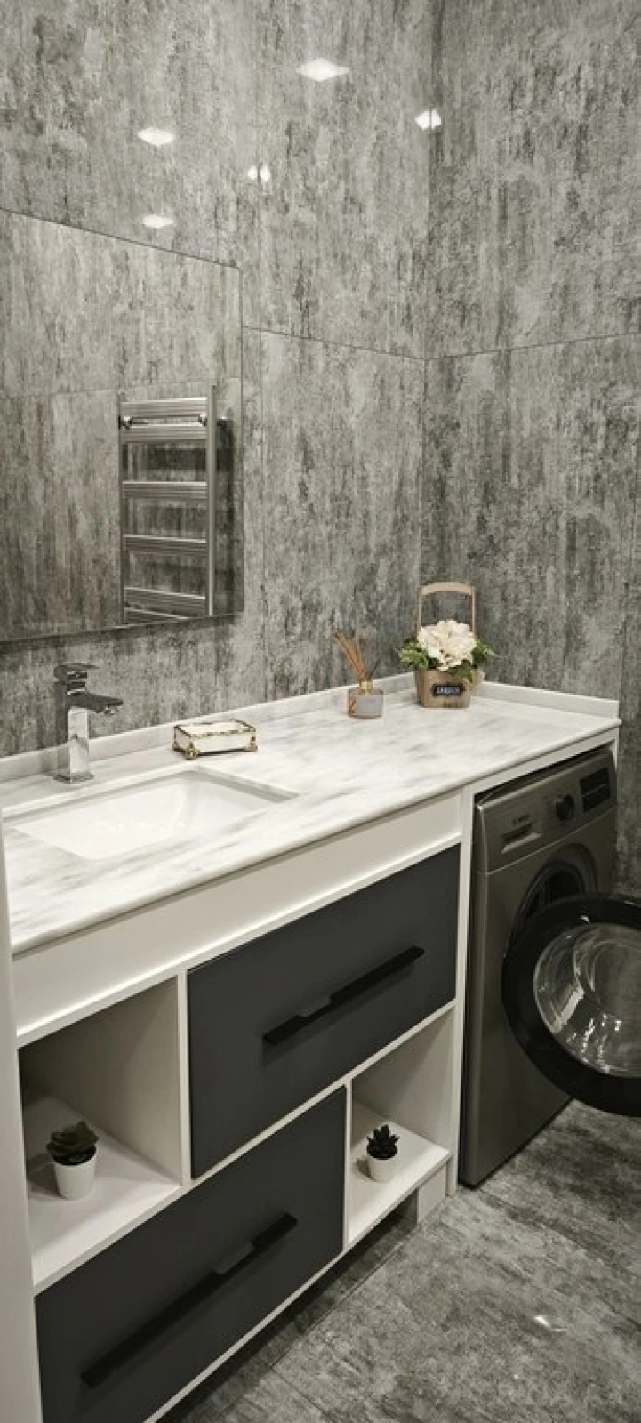 Kirayə verilir 2 otaqlı mənzil 107 m²