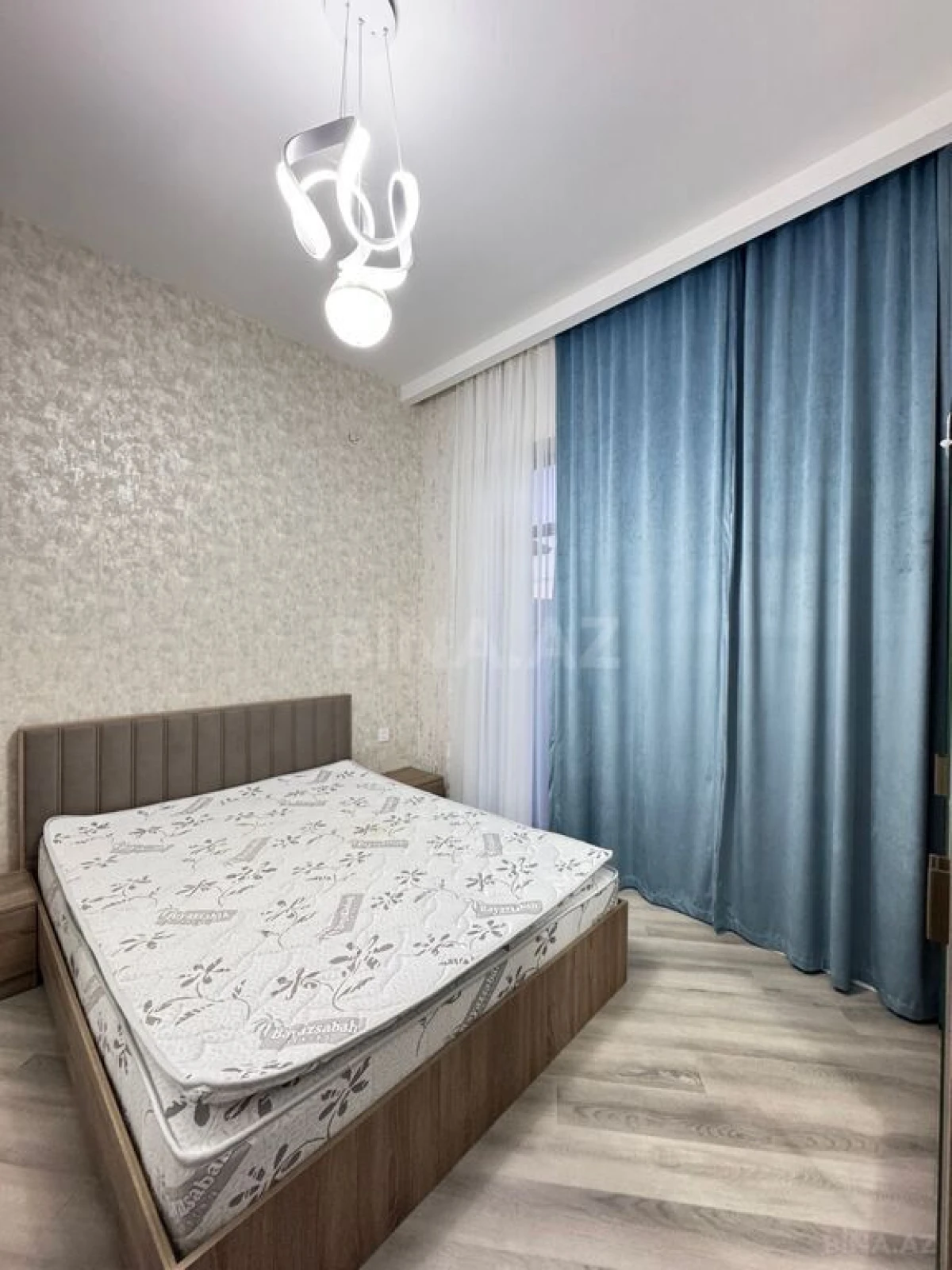 Satılır 4 otaqlı həyət evi 160 m²