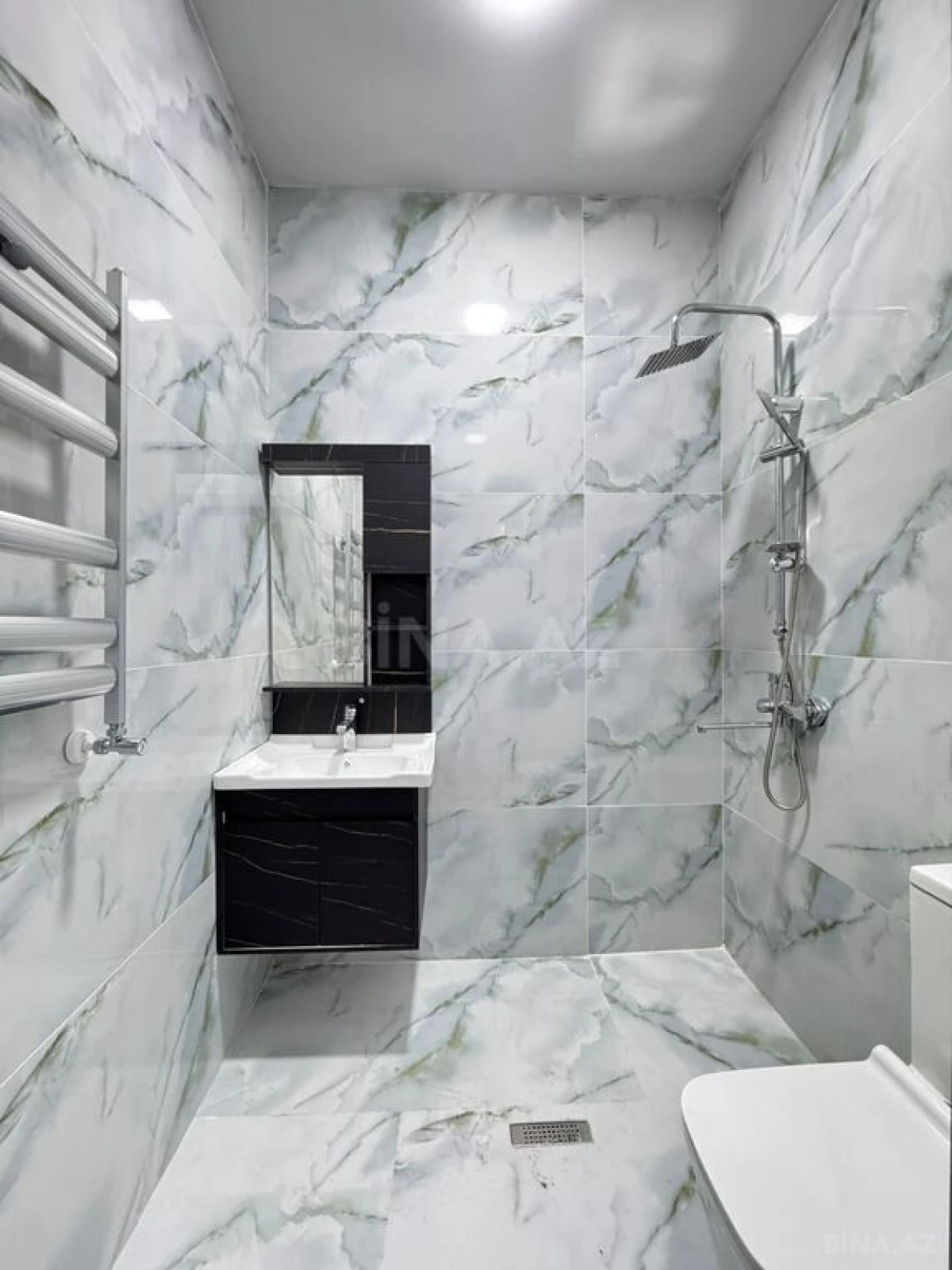 Satılır 4 otaqlı həyət evi 160 m²