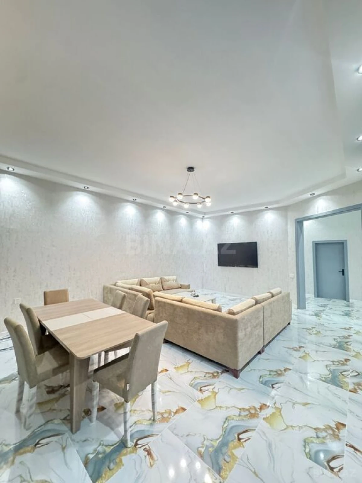 Satılır 4 otaqlı həyət evi 160 m²