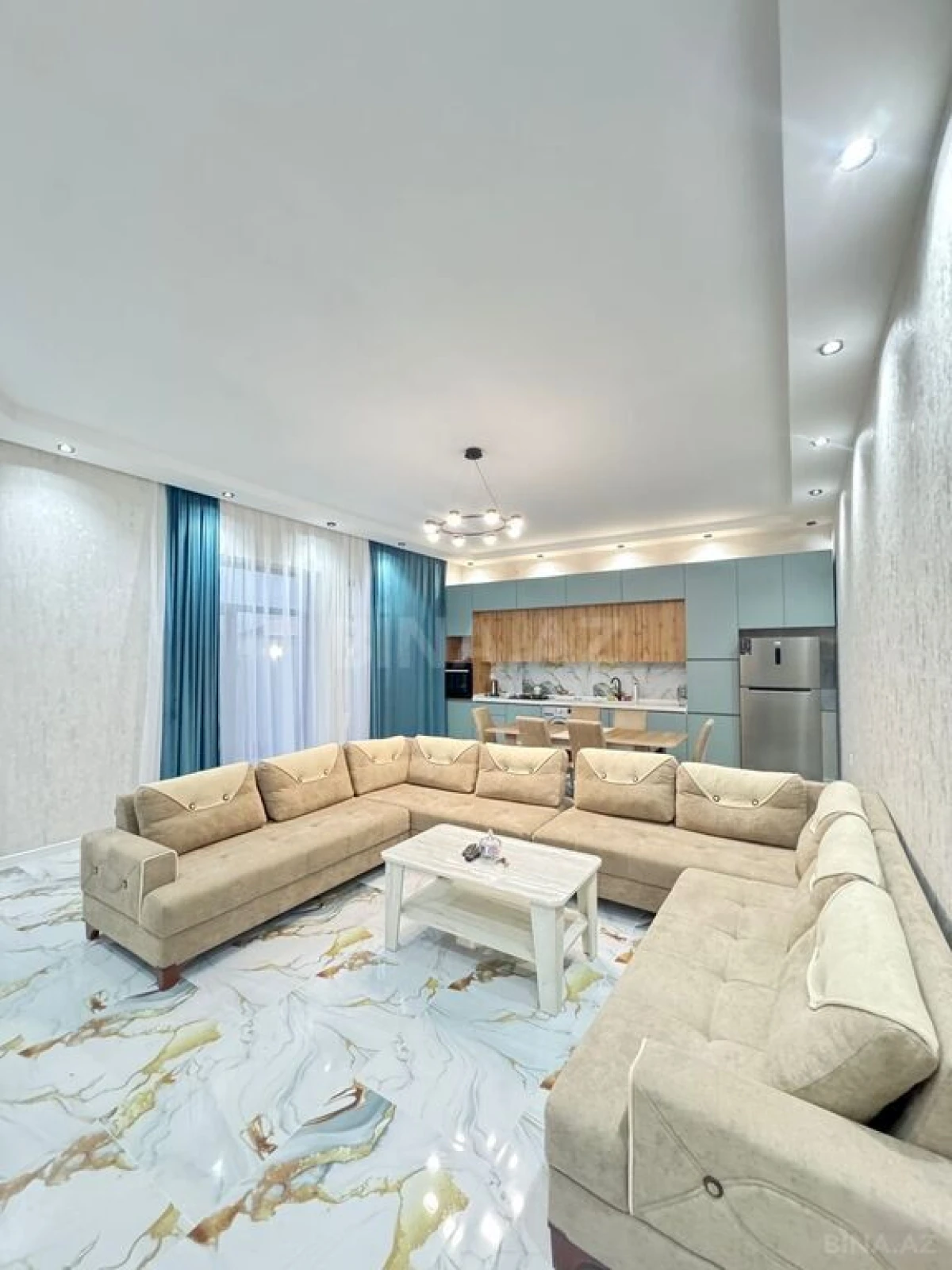 Satılır 4 otaqlı həyət evi 160 m²