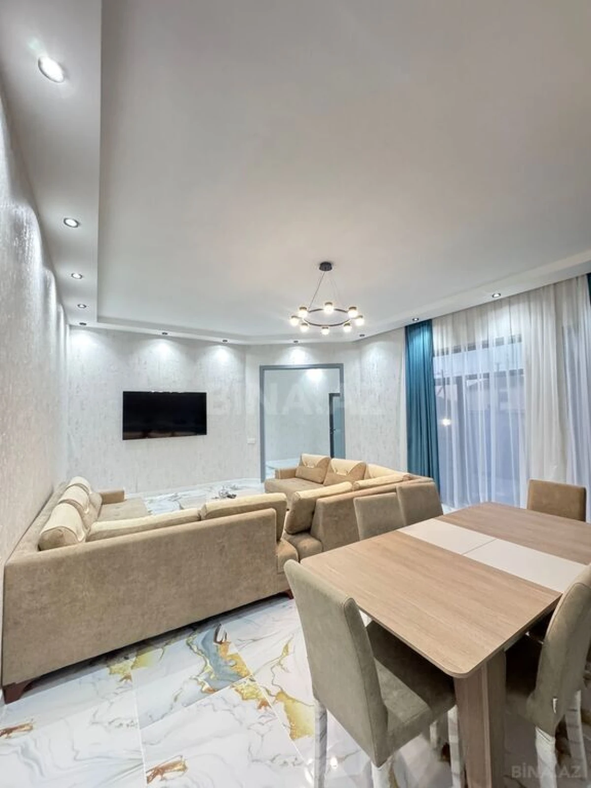 Satılır 4 otaqlı həyət evi 160 m²